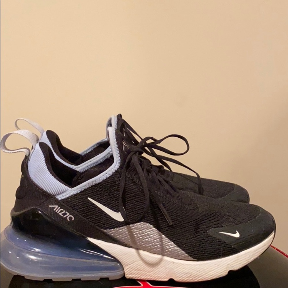 Nike AirMax 270